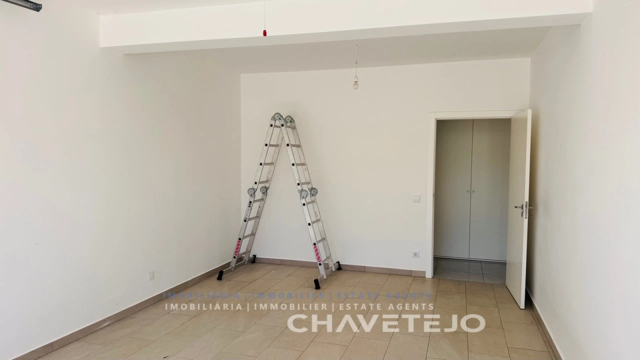 Moradia T3 para Venda em Chão de Couce Foto 37