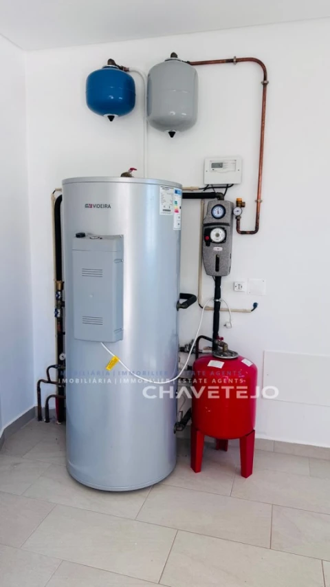 Moradia T3 para Venda em Chão de Couce
