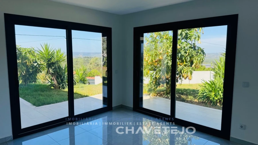 Moradia T3 para Venda em Chão de Couce Foto 22