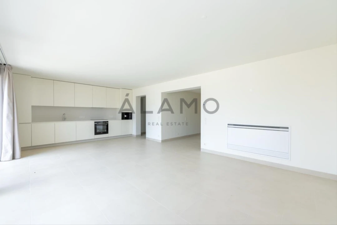 Apartamento T2 para Venda em Quarteira Foto 7