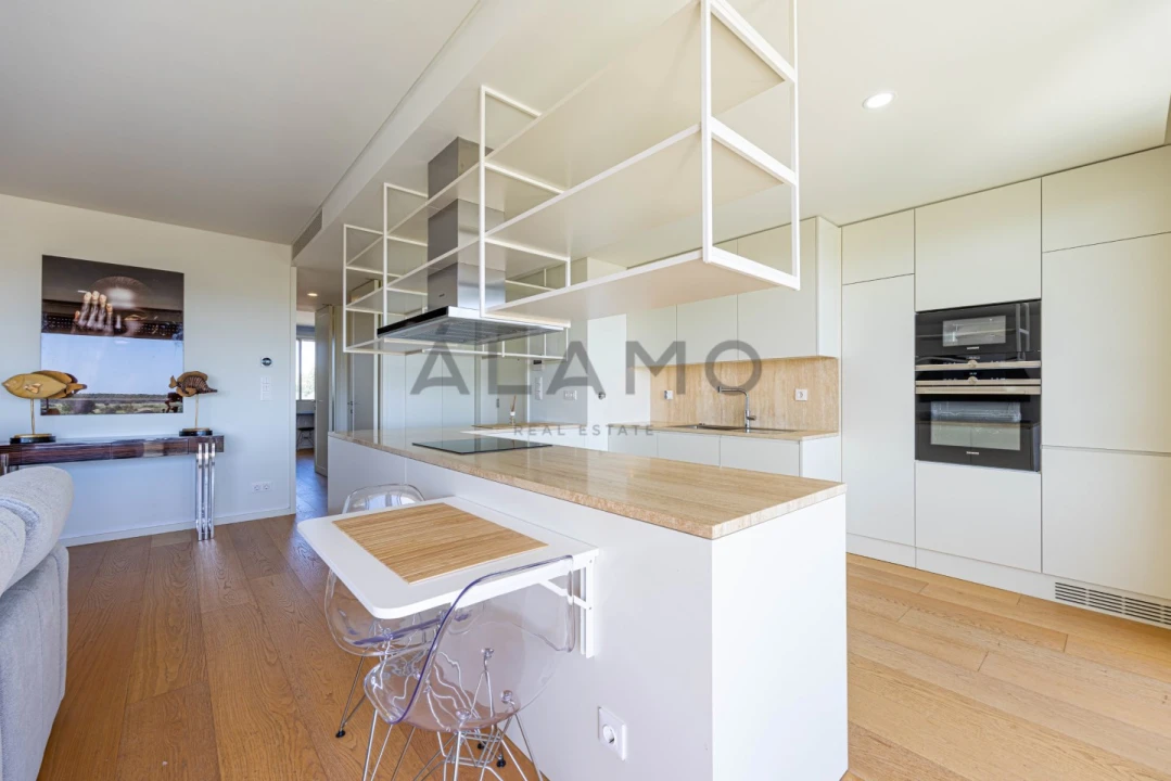 Apartamento T2 para Venda em Quarteira Foto 9
