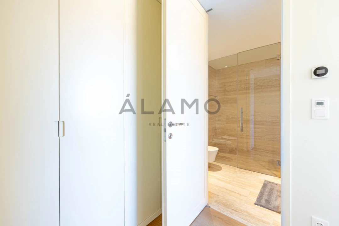 Apartamento T2 para Venda em Quarteira Foto 16