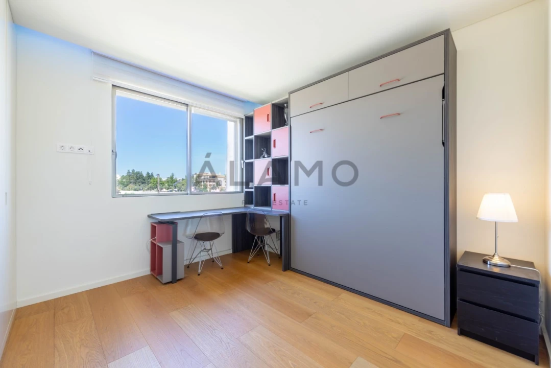 Apartamento T2 para Venda em Quarteira Foto 18