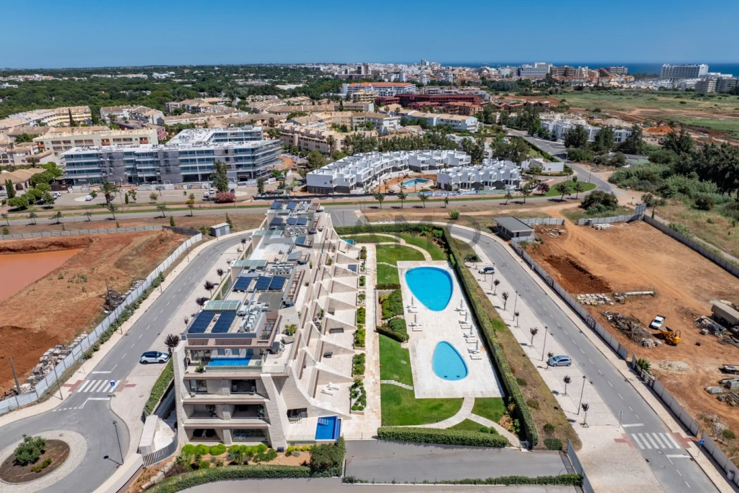 Apartamento T2 para Venda em Quarteira Foto 26