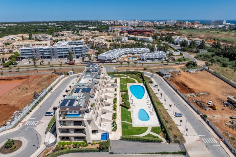Apartamento T2 para Venda em Quarteira Foto 26