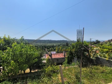 Moradia T3 para Venda em Taveiro, Ameal e Arzila