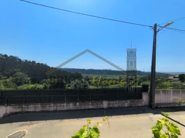 Moradia T3 para Venda em Taveiro, Ameal e Arzila