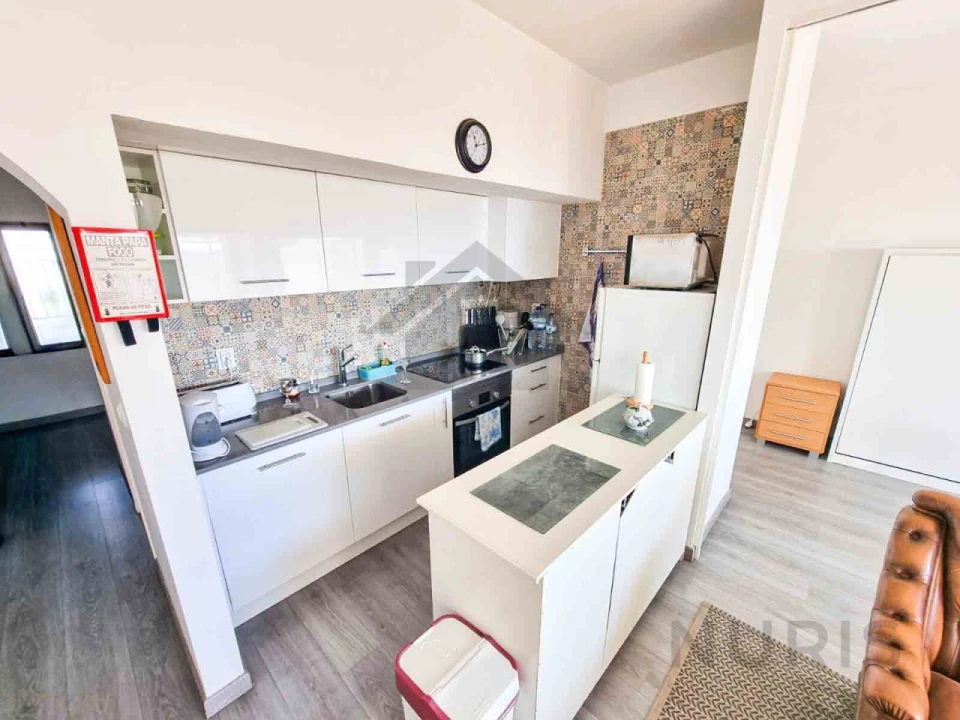 Apartamento T2 para Arrendamento em Portimão Foto 4