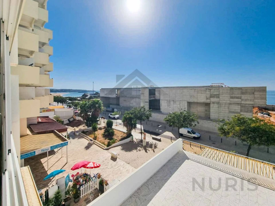 Apartamento T2 para Arrendamento em Portimão Foto 8