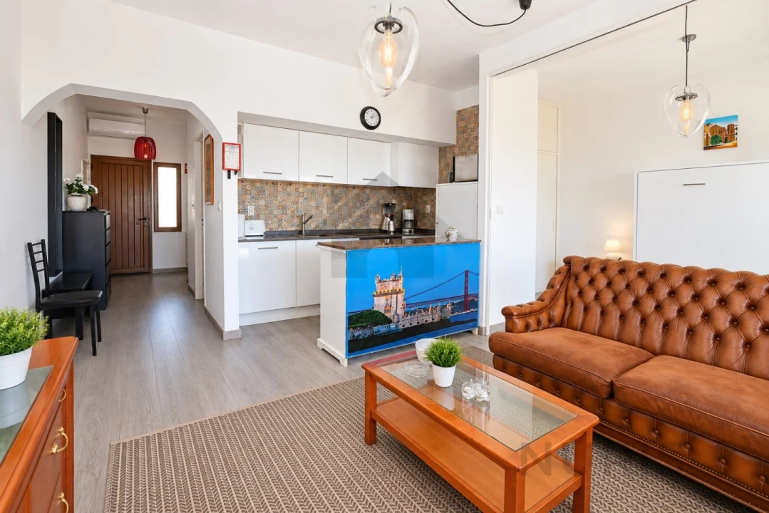 Apartamento T2 para Arrendamento em Portimão Foto 6