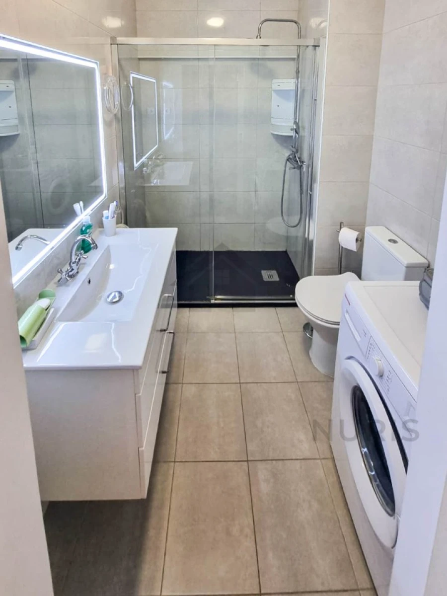 Apartamento T2 para Arrendamento em Portimão Foto 11