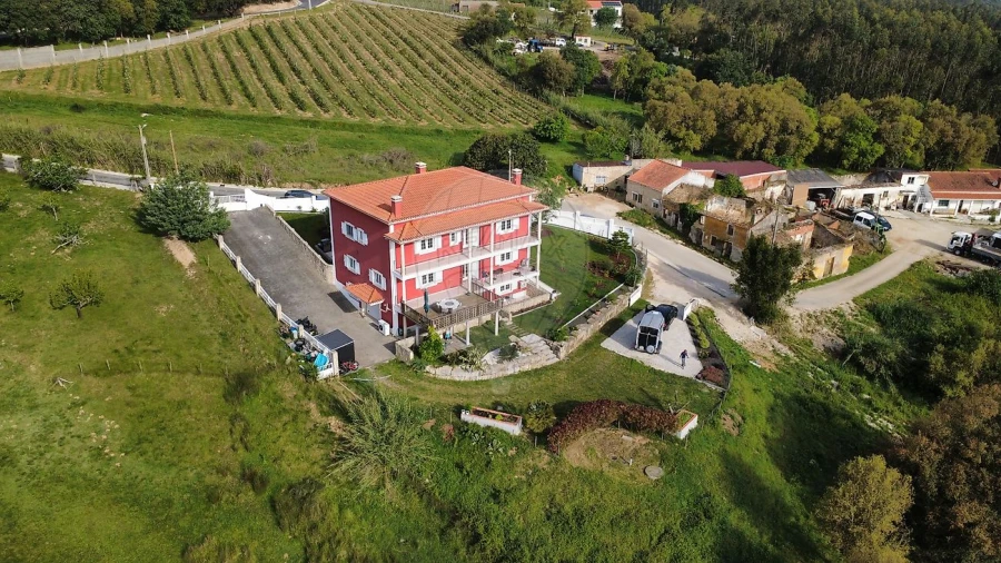 Moradia T5 para Venda em Nossa Senhora do Pópulo, Coto e São Gregório Foto 3
