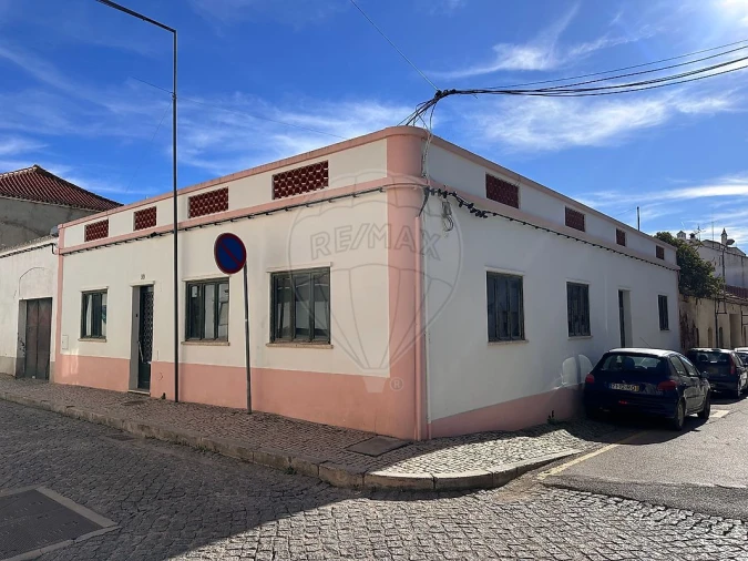 Moradia T6 para Venda em Silves Foto 15