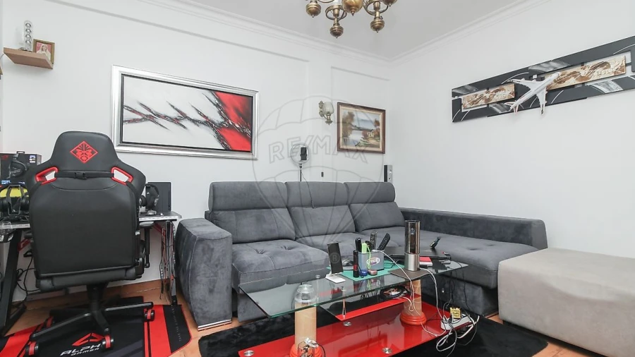 Apartamento T1 para Venda em Alhandra, São João dos Montes e Calhandriz