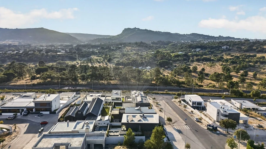 Moradia T2 para Venda em Setubal (São Sebastião) Foto 8