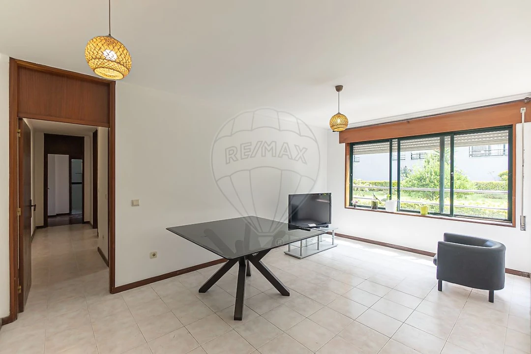 Apartamento T3 para Venda em Avintes Foto 3