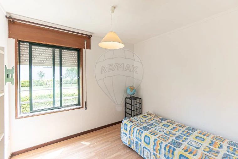 Apartamento T3 para Venda em Avintes Foto 8