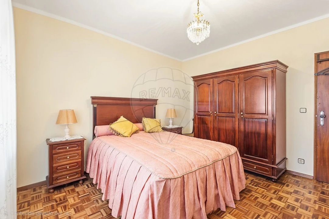 Apartamento T2 para Venda em Atouguia da Baleia Foto 13