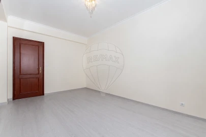 Apartamento T3 para Venda em Arruda dos Vinhos