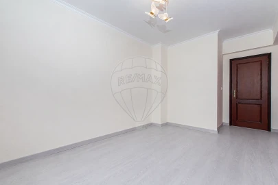 Apartamento T3 para Venda em Arruda dos Vinhos