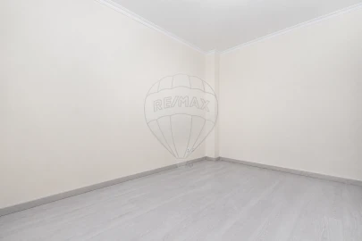 Apartamento T3 para Venda em Arruda dos Vinhos