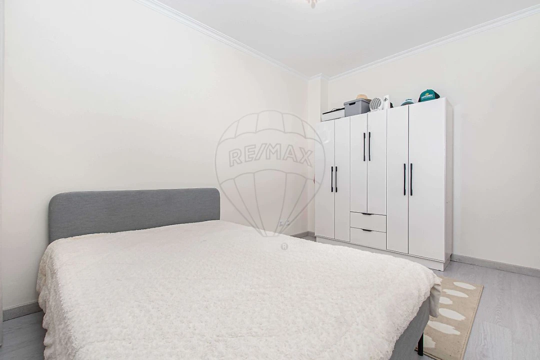 Apartamento T3 para Venda em Arruda dos Vinhos Foto 10