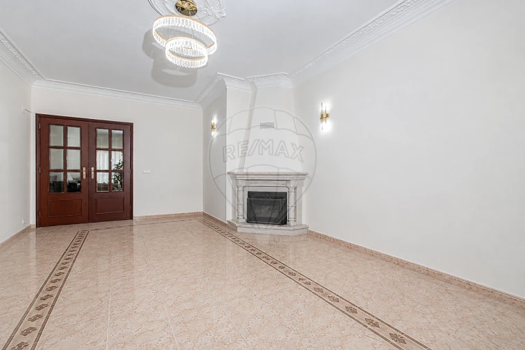 Apartamento T3 para Venda em Arruda dos Vinhos Foto 12