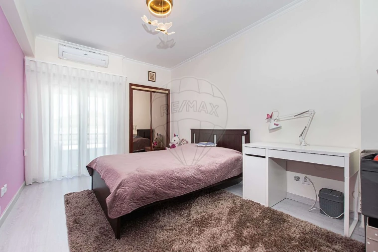 Apartamento T3 para Venda em Arruda dos Vinhos Foto 17
