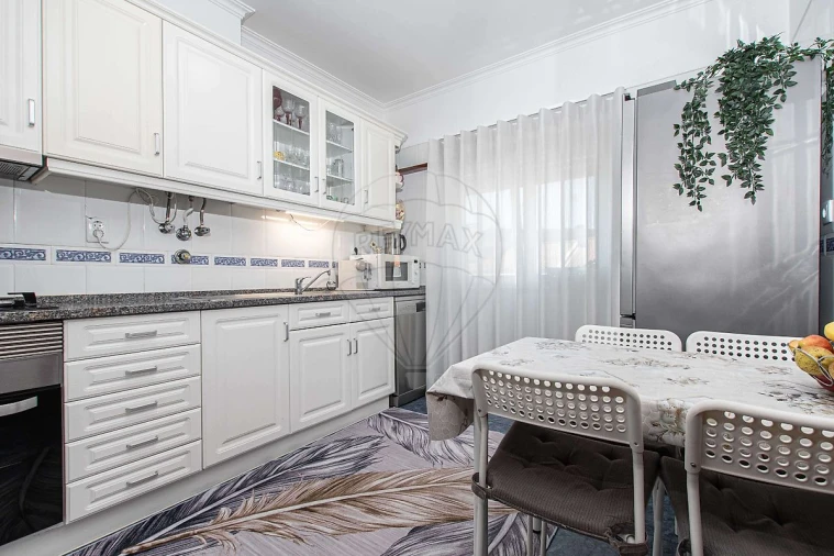 Apartamento T3 para Venda em Arruda dos Vinhos Foto 22