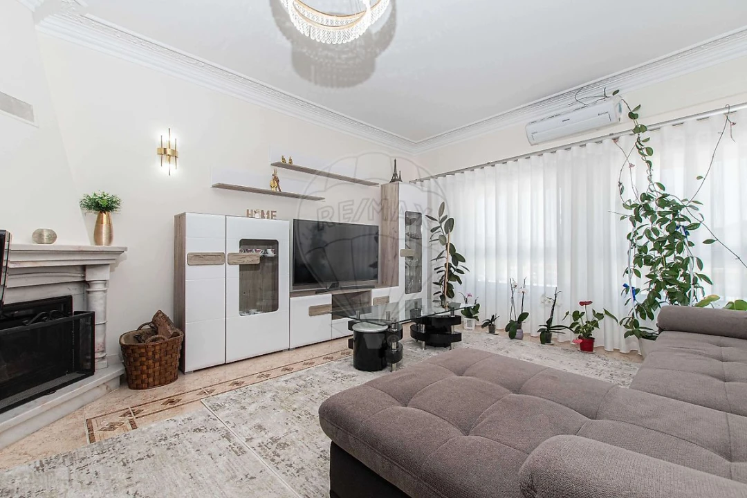 Apartamento T3 para Venda em Arruda dos Vinhos Foto 7