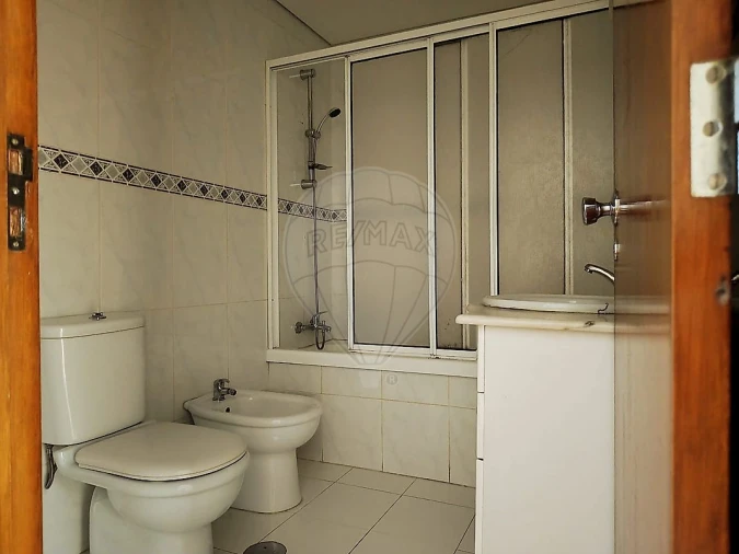 Apartamento T2 para Arrendamento em Matosinhos e Leça da Palmeira Foto 14