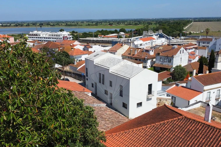 Moradia T1 para Venda em Azambuja Foto 48