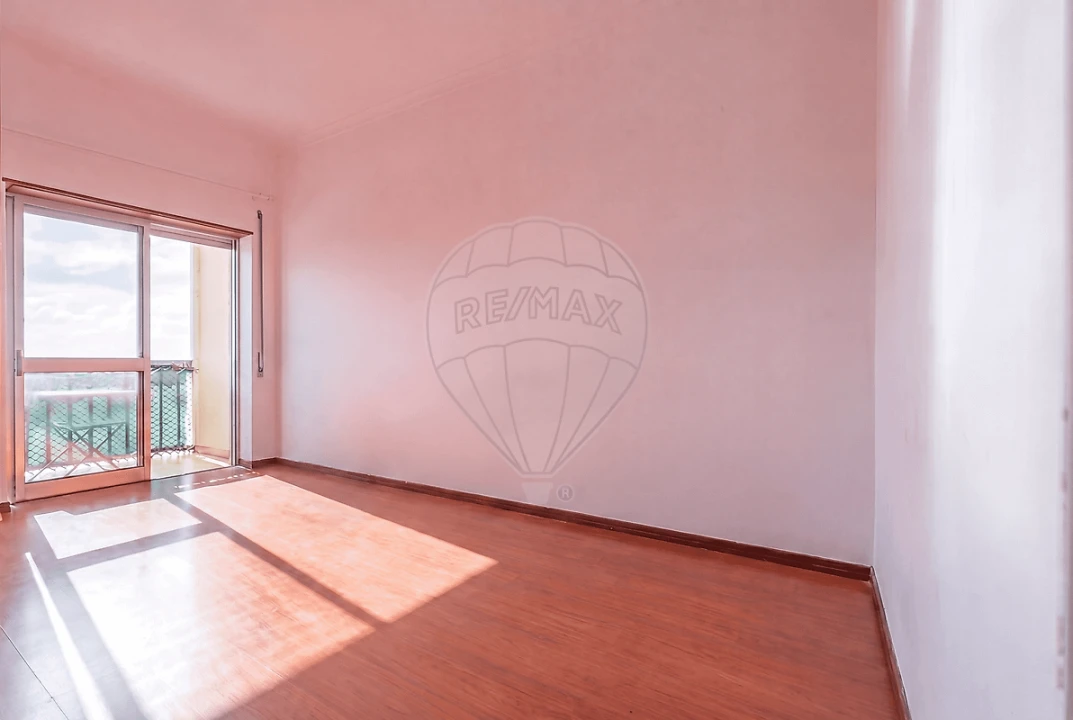 Apartamento T2 para Venda em Buarcos Foto 17