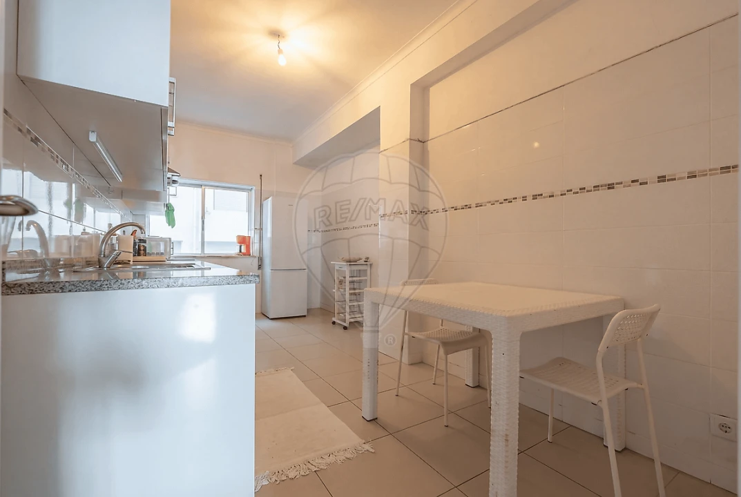 Apartamento T2 para Venda em Buarcos Foto 2