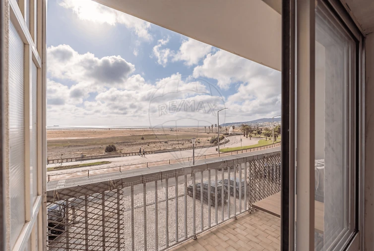 Apartamento T2 para Venda em Buarcos Foto 23