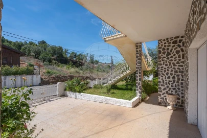 Moradia T3 para Venda em Eiras e São Paulo de Frades