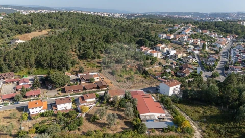 Moradia T3 para Venda em Eiras e São Paulo de Frades