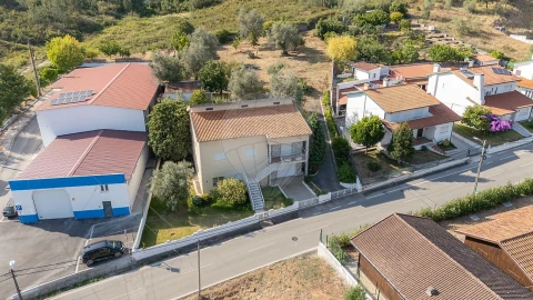 Moradia T3 para Venda em Eiras e São Paulo de Frades