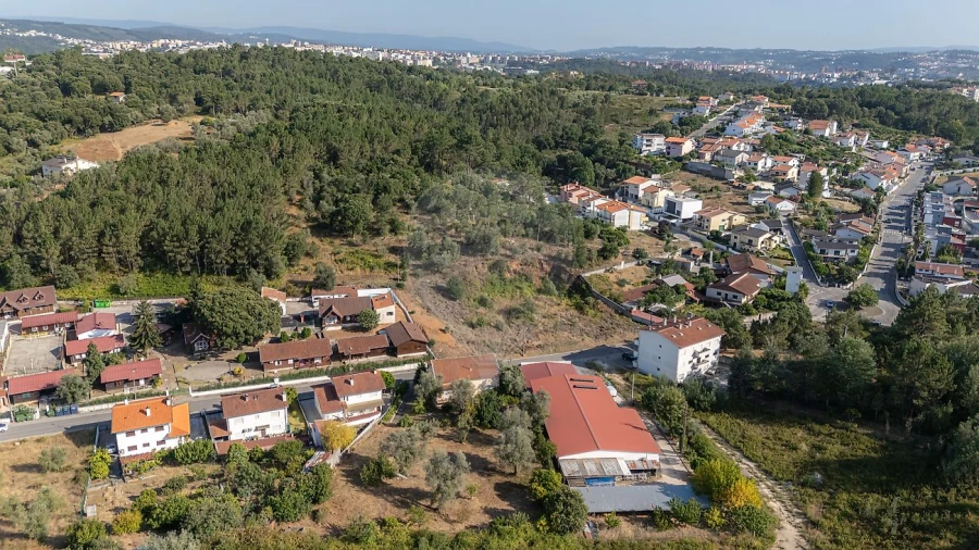Moradia T3 para Venda em Eiras e São Paulo de Frades Foto 10