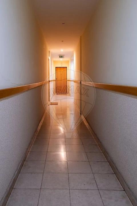 Apartamento T1 para Venda em Eiras e São Paulo de Frades