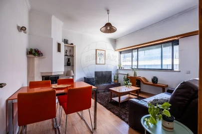 Apartamento T1 para Venda em Eiras e São Paulo de Frades