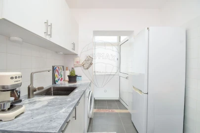 Apartamento T2 para Venda em Queluz e Belas