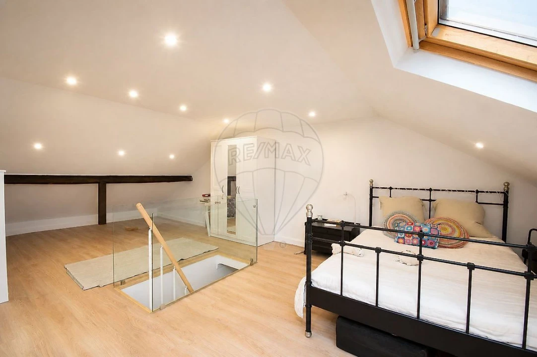 Apartamento T2 para Venda em Queluz e Belas Foto 2