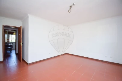 Apartamento T2 para Venda em Algueirão-Mem Martins