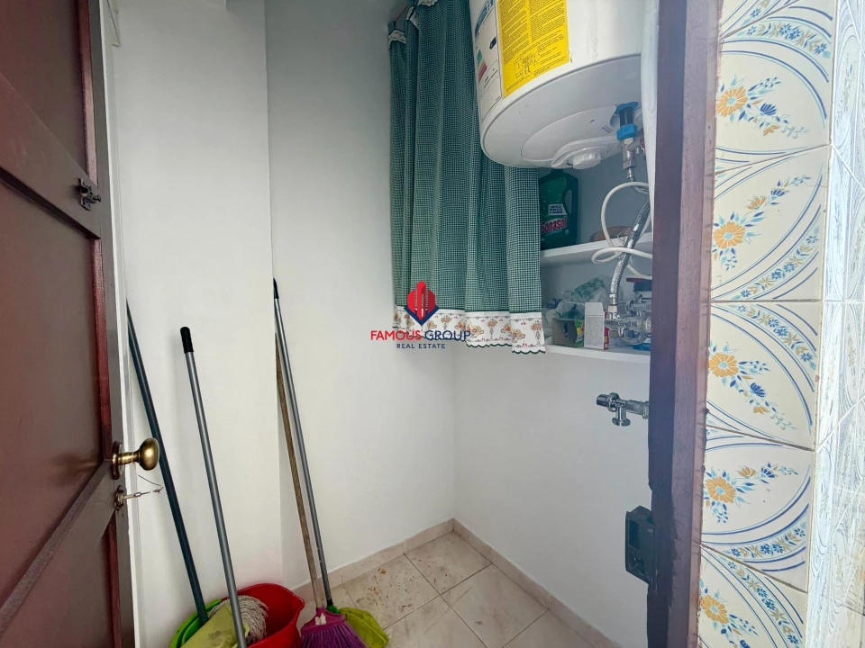 Apartamento T2 para Venda em Portimão Foto 9