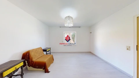 Moradia T4 para Venda em Mexilhoeira Grande