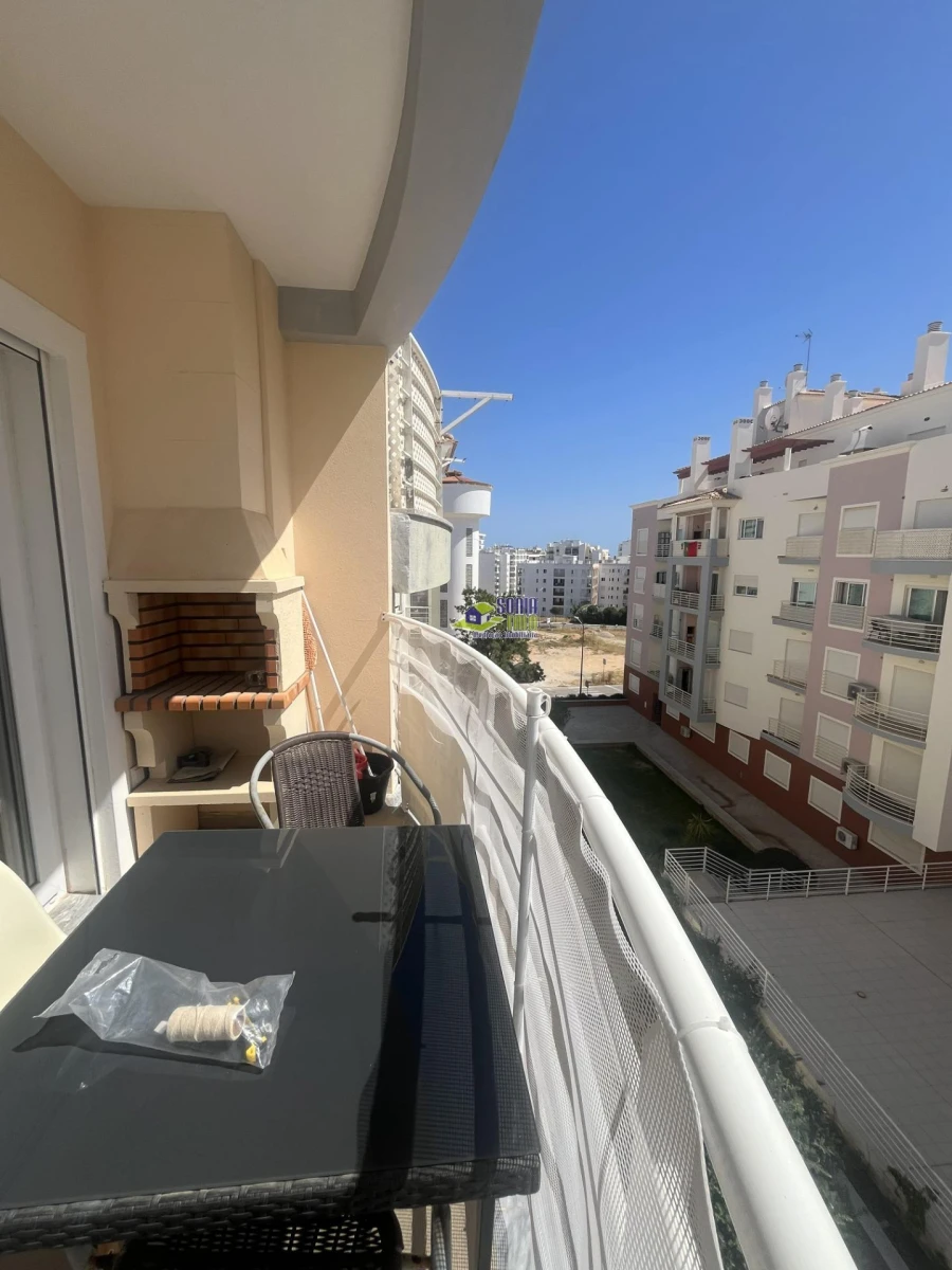 Apartamento T1 para Venda em Armação de Pera Foto 14