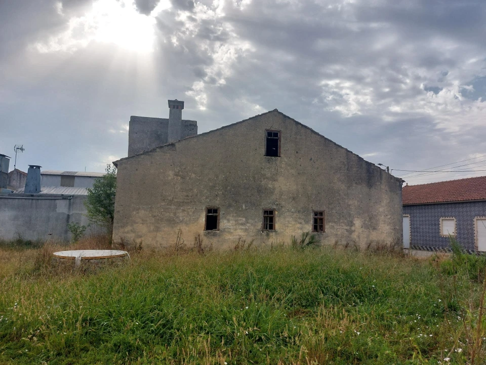 Moradia T2 para Venda em Oiã Foto 10
