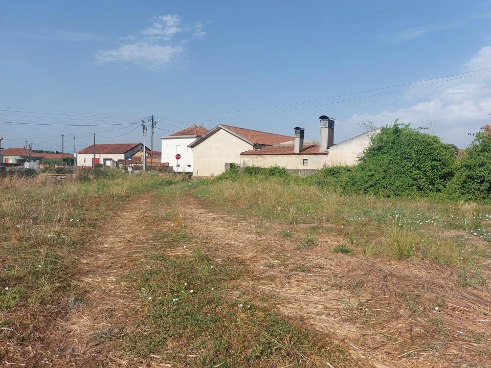 Moradia T2 para Venda em Oiã Foto 17