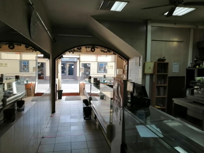 Prédio para Venda em Canelas Foto 2